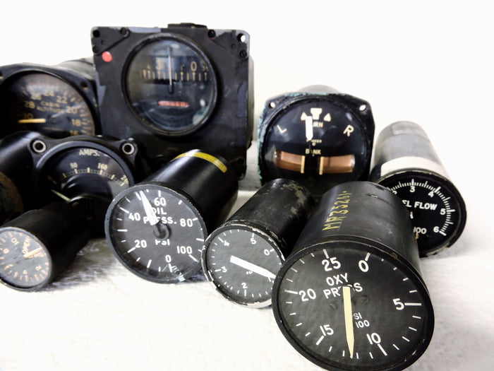 Lot of 12 US Military Aircraft Instruments: Dir Gyro, VSI, Fuel, Oil, Oxygen, Ammeter, etc.
