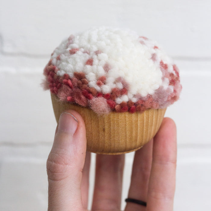 Mini Puff Fiber Sculpture | White + Pink