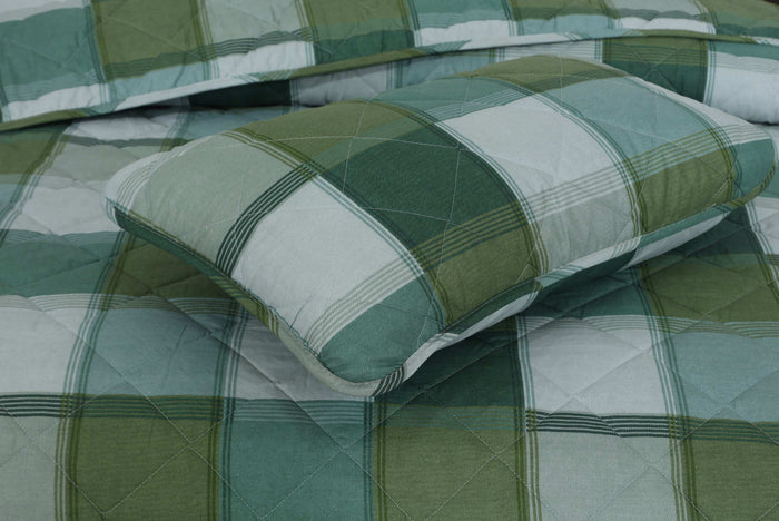 Quilted Bed Spread 3 PCS Design Code 113 - Nishat Creative Store