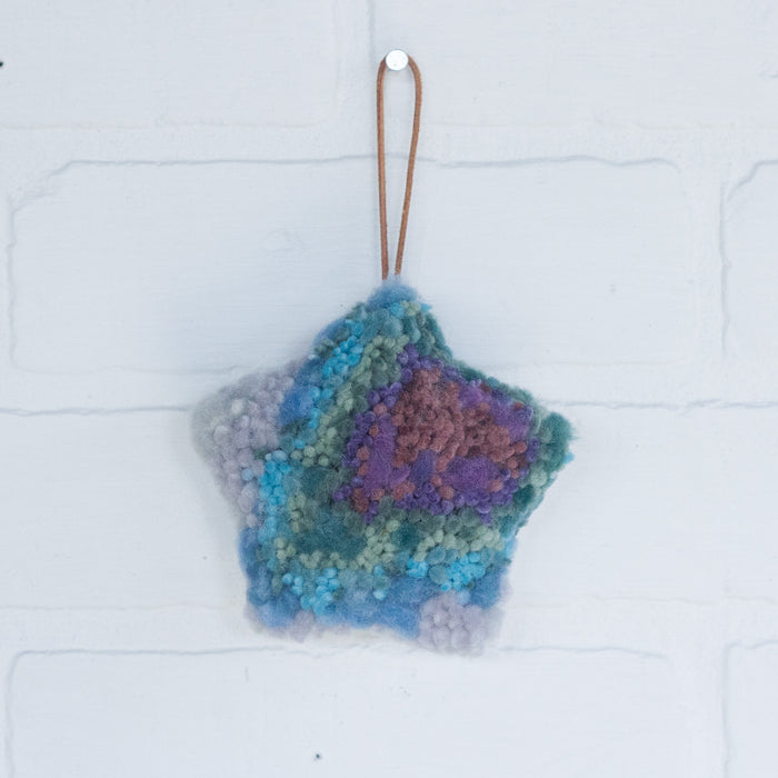 Star Puff Ornament | Unicorn 1
