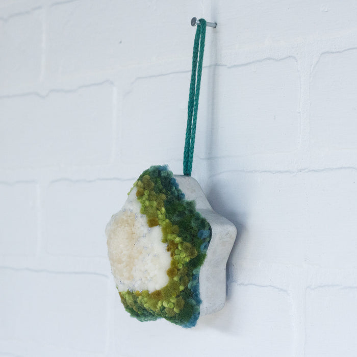 "Twinkle" Star Puff Ornament | Green 1