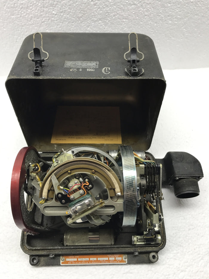 Vertical Gyro Collins Type 332D-2 for Collins Integrated Flight System FD-101/102
